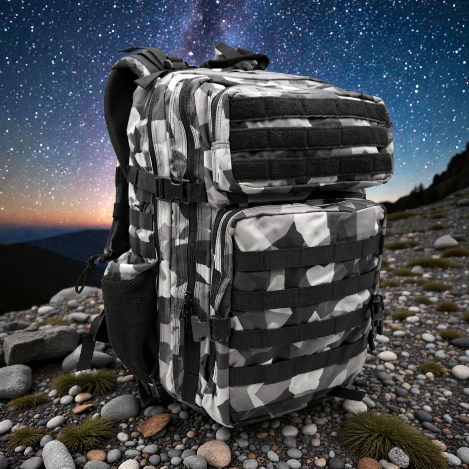 Zaino Tattico 45L Bianco e Nero