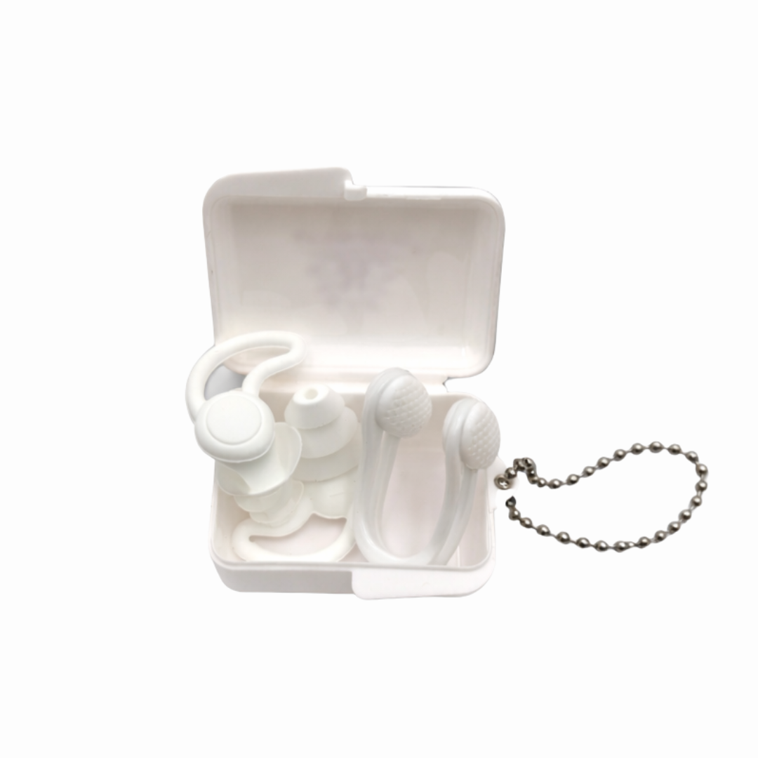 Set Tappi Orecchie e Clip Nasale
